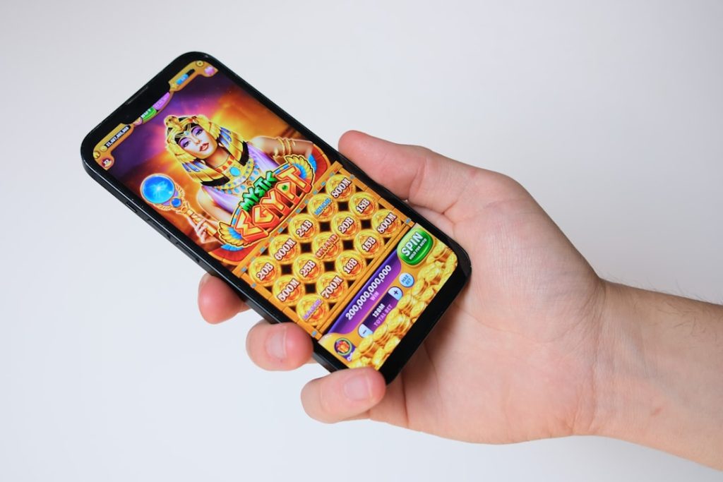 คู่มือเล่นสล็อตมือถือ iOS และ Android ปี 2026 คู่มือเล่นสล็อตมือถือ iOS และ Android ปี 2026